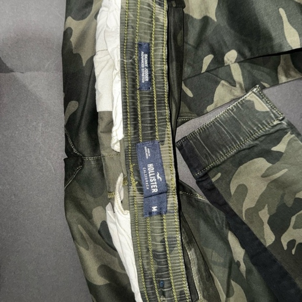 Hollister Pants I Men’s I Jogger I Side Stripe I Stretch Fabric I Super Skinny